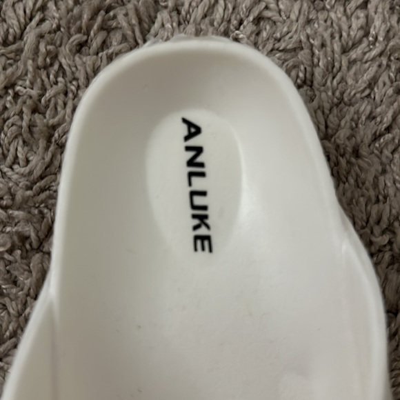 white sandals - Picture 3 of 3